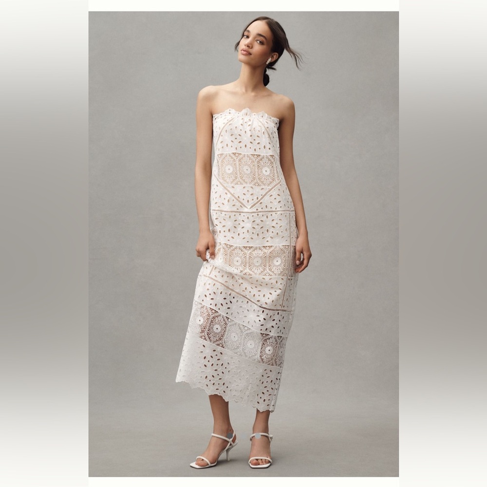 Like-New Ivory Lace Dress